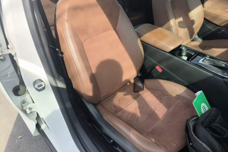 Used Buick Regal 2017 20T Elite Edition Right Front Seat