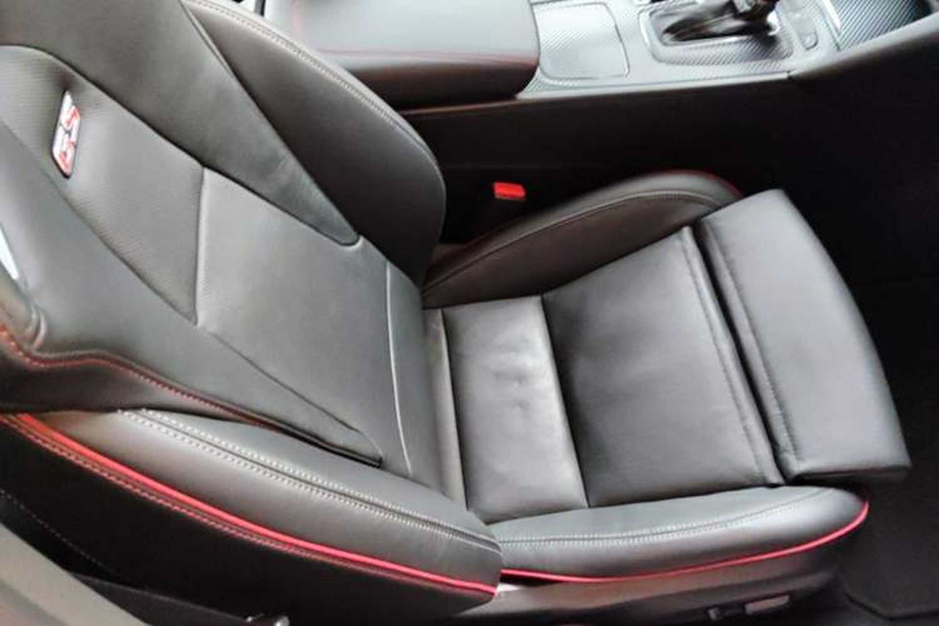 Used Buick Regal 2017 GS 28T Luxury Model Right Front Seat