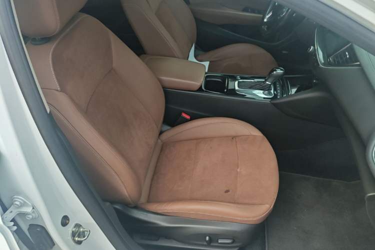 Used Buick Regal 2017 20T Prestige Model Right Front Seat