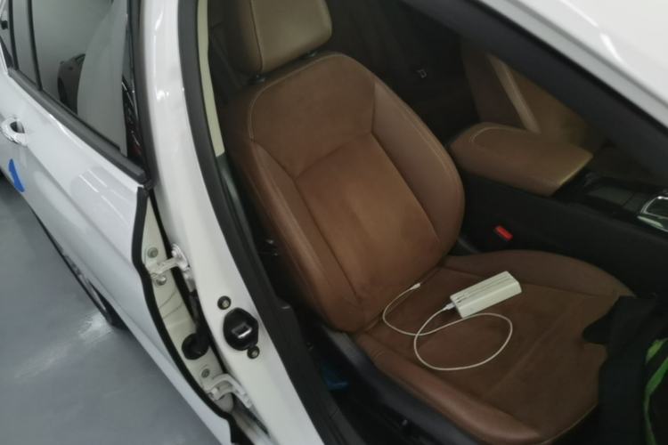 Used Buick Regal 2017 20T Elite Edition Right Front Seat