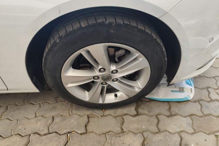 Used Buick Regal 2017 30H Luxury Version Right Front Wheel Hub