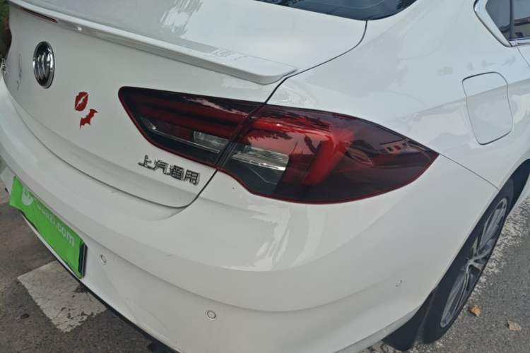 Used Buick Regal 2017 20T Prestige Model Right Rear Taillight