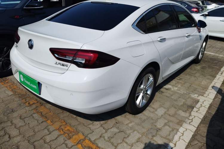 Used Buick Regal 2017 20T Elite Edition Right Rear Taillight