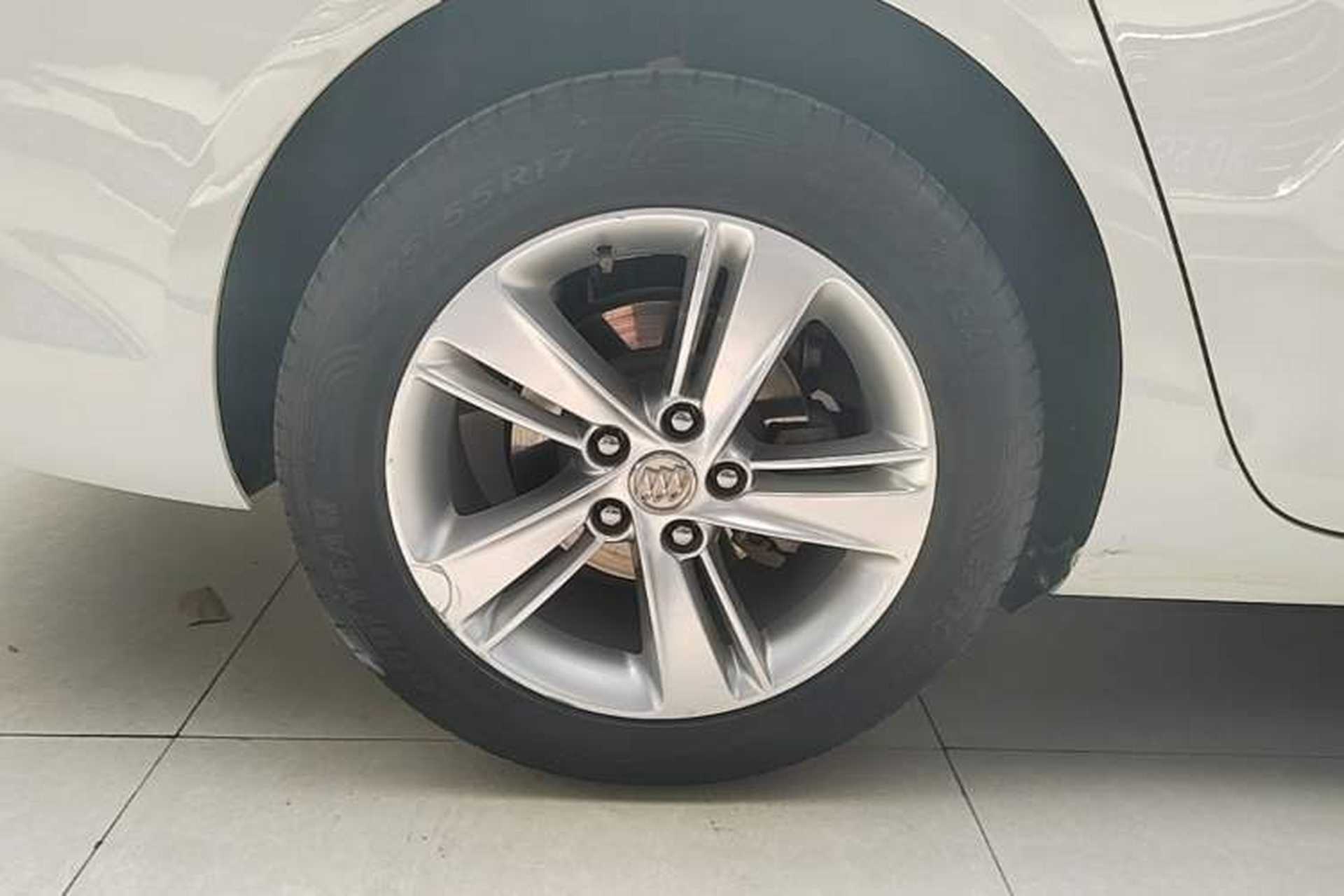Used Buick Regal 2017 20T Elite Edition Right Rear Wheel Hub