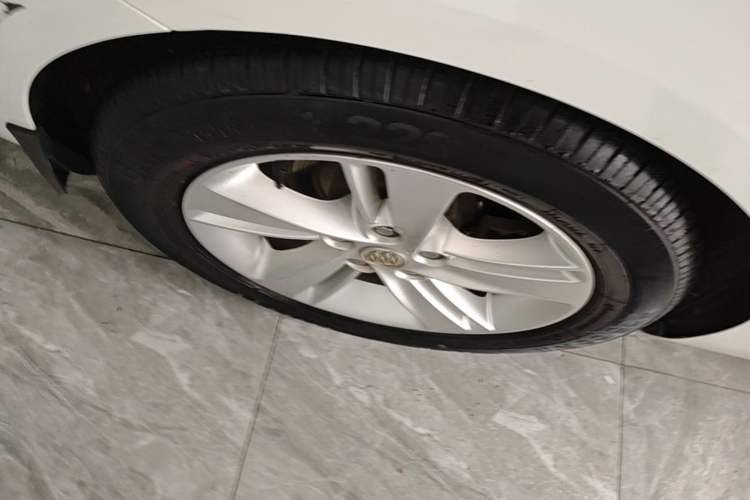 Used Buick Regal 2017 20T Elite Edition Right Rear Wheel Hub