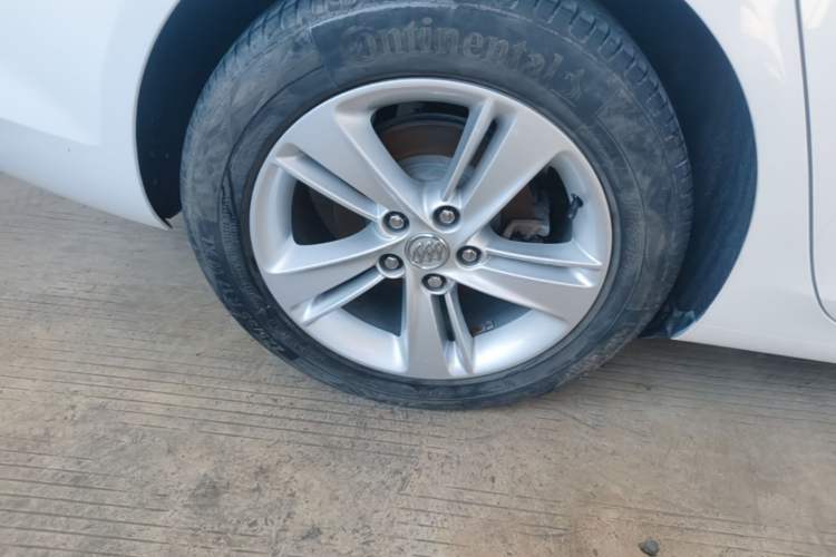 Used Buick Regal 2017 20T Elite Edition Right Rear Wheel Hub