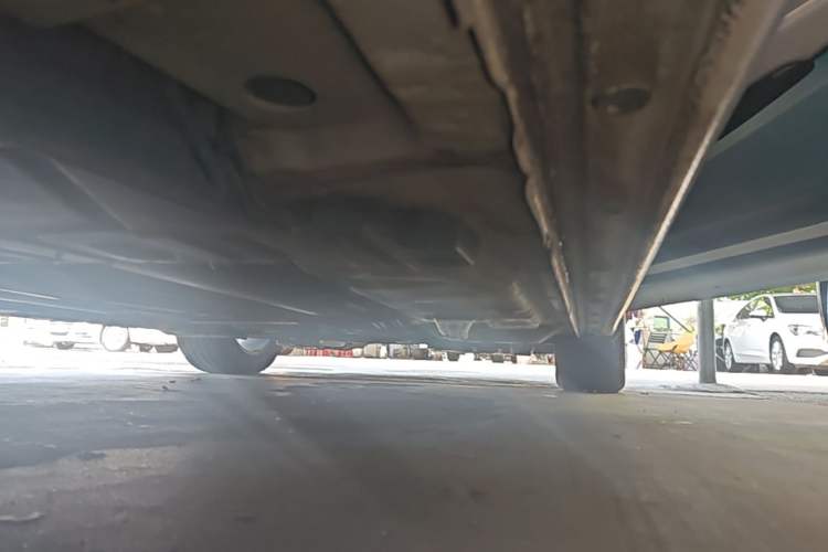 Used Buick Regal 2017 20T Elite Edition Right Side Sill