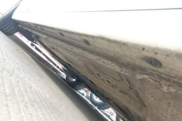 Used Buick Regal 2017 20T Elite Edition Right Side Sill
