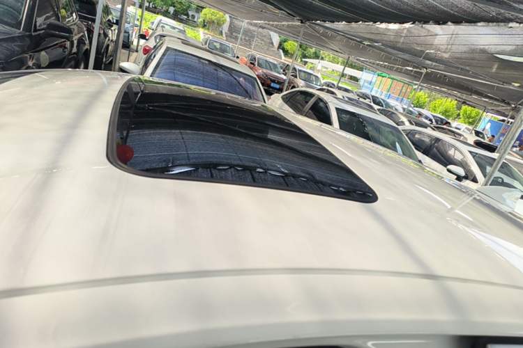 Used Buick Regal 2017 20T Elite Edition Roof