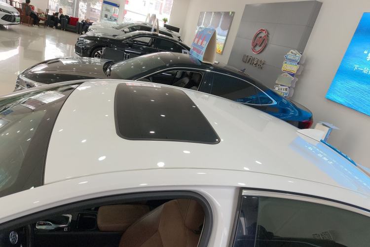 Used Buick Regal 2017 20T Elite Edition Roof