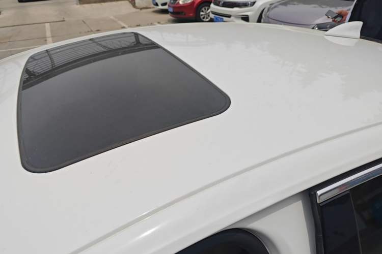 Used Buick Regal 2017 20T Elite Edition Roof