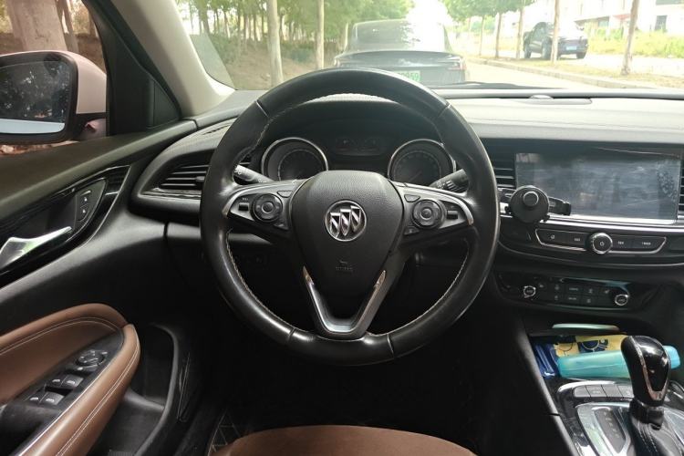 Used Buick Regal 2017 20T Elite Edition Steering Wheel