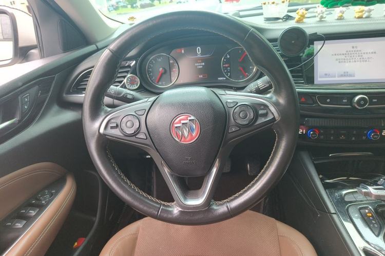 Used Buick Regal 2017 28T Prestige Model Steering Wheel