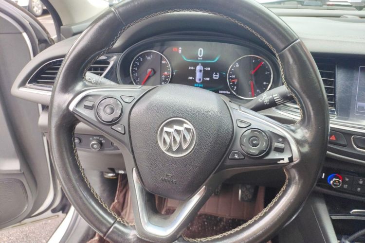 Used Buick Regal 2017 28T Prestige Model Steering Wheel
