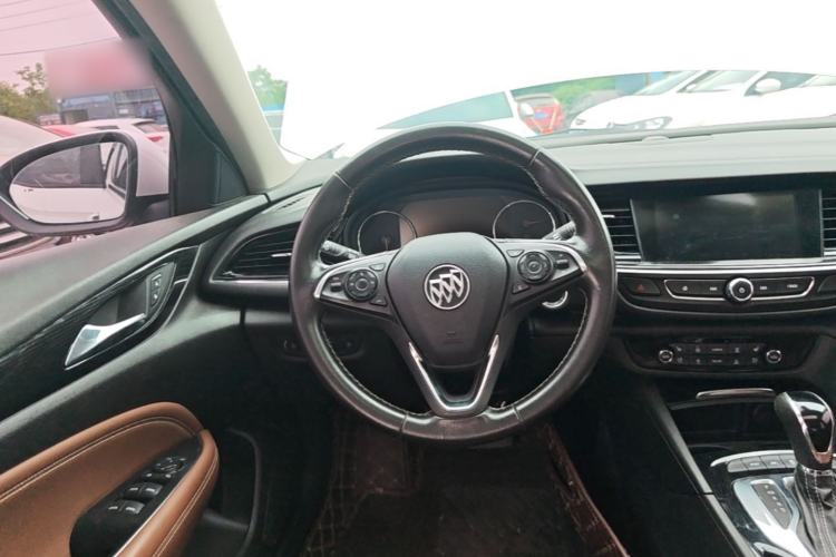 Used Buick Regal 2017 20T Prestige Model Steering Wheel
