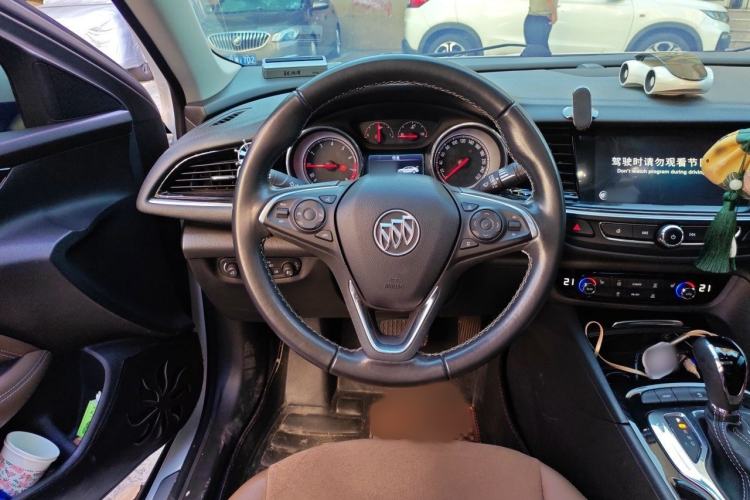 Used Buick Regal 2017 20T Elite Edition Steering Wheel