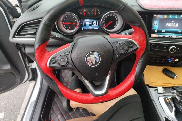 Used Buick Regal 2017 20T Elite Edition Steering Wheel