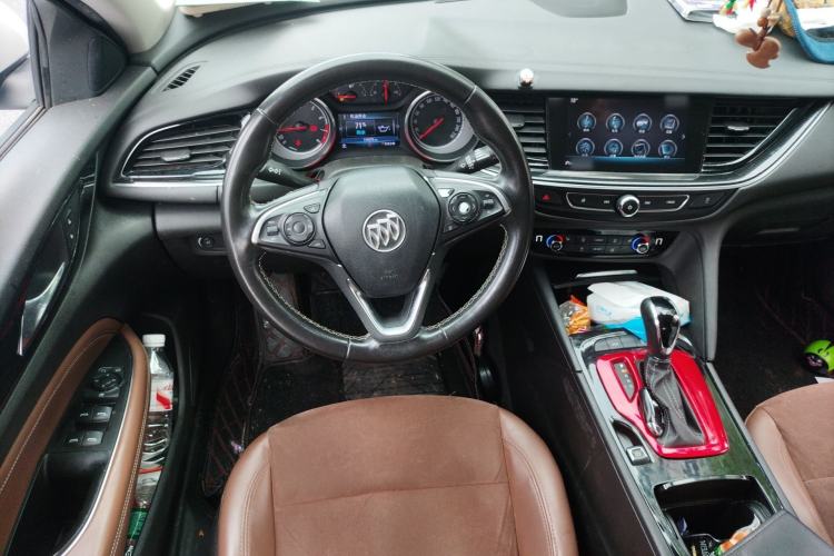 Used Buick Regal 2017 20T Elite Edition Steering Wheel
