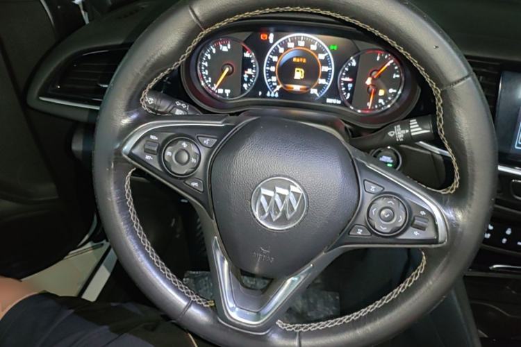 Used Buick Regal 2017 20T Prestige Model Steering Wheel
