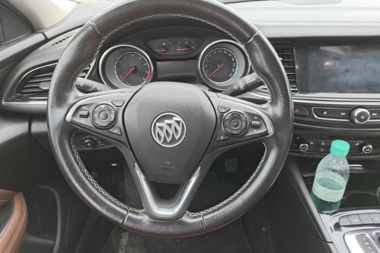 Used Buick Regal 2017 20T Elite Edition Steering Wheel