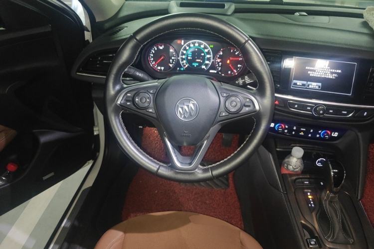 Used Buick Regal 2017 28T Luxury Edition Steering Wheel