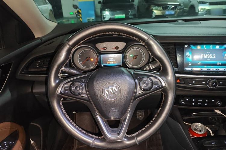 Used Buick Regal 2017 20T Elite Edition Steering Wheel