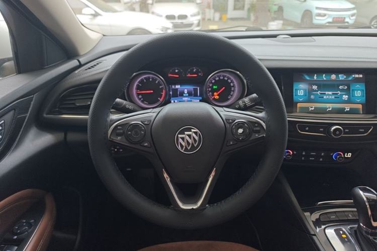 Used Buick Regal 2017 20T Elite Edition Steering Wheel