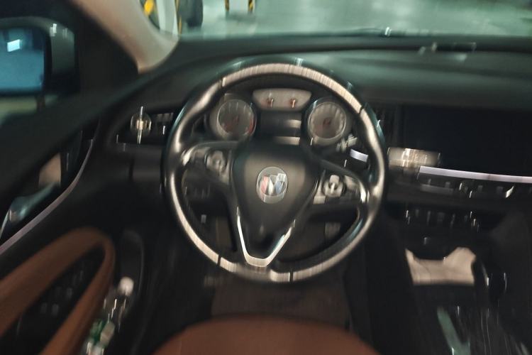Used Buick Regal 2017 20T Elite Edition Steering Wheel