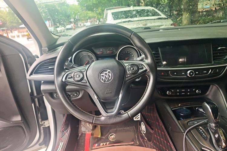 Used Buick Regal 2017 20T Elite Edition Steering Wheel