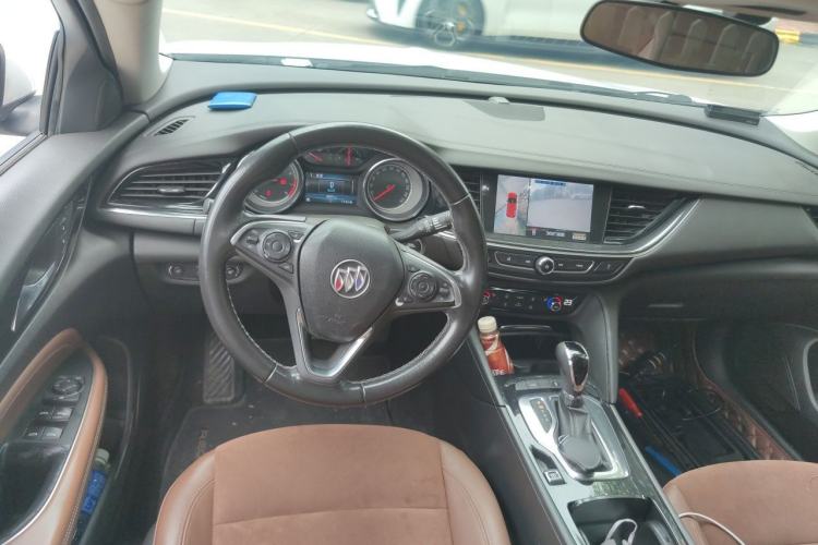 Used Buick Regal 2017 20T Elite Edition Steering Wheel
