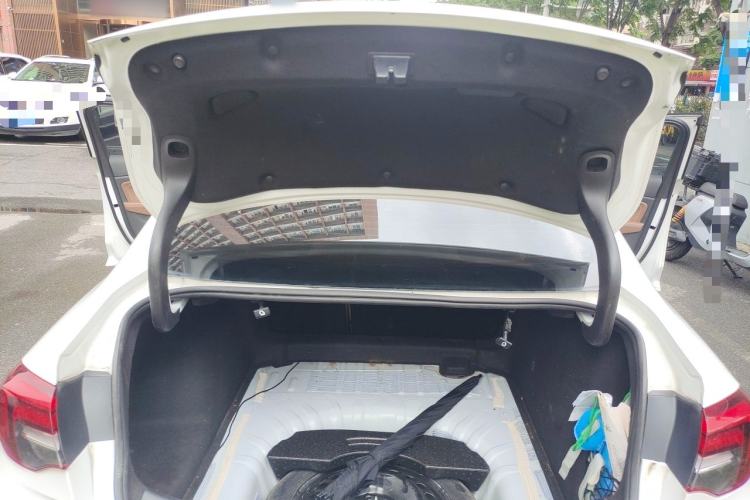 Used Buick Regal 2017 28T Prestige Model Trunk