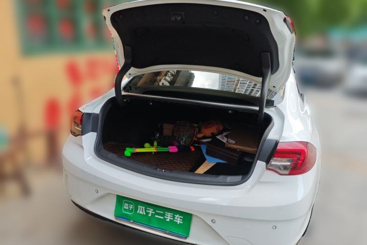 Used Buick Regal 2017 20T Elite Edition Trunk