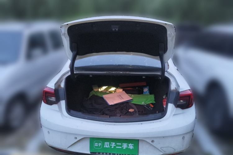 Used Buick Regal 2017 20T Elite Edition Trunk