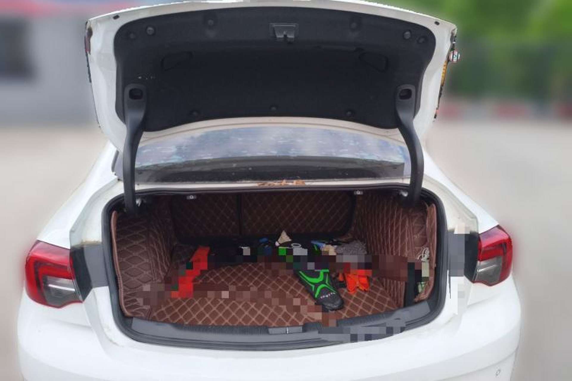 Used Buick Regal 2017 20T Luxury Model Trunk