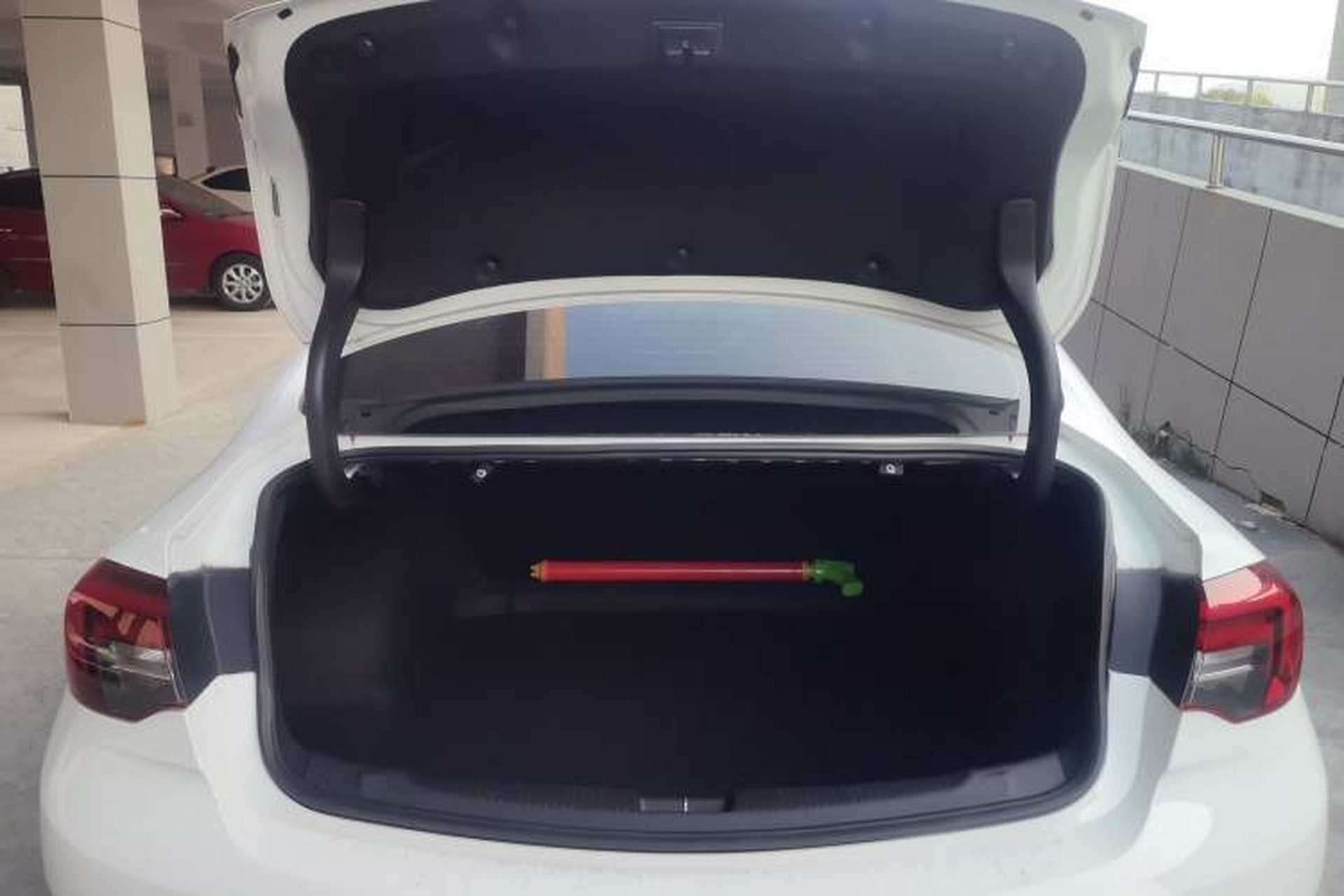 Used Buick Regal 2017 20T Elite Edition Trunk