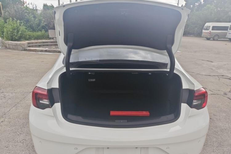 Used Buick Regal 2017 20T Luxury Model Trunk