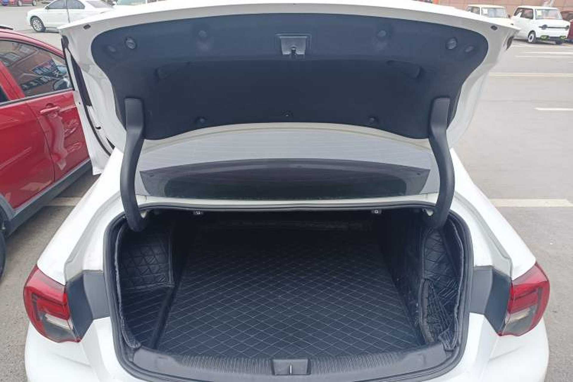 Used Buick Regal 2017 20T Elite Edition Trunk