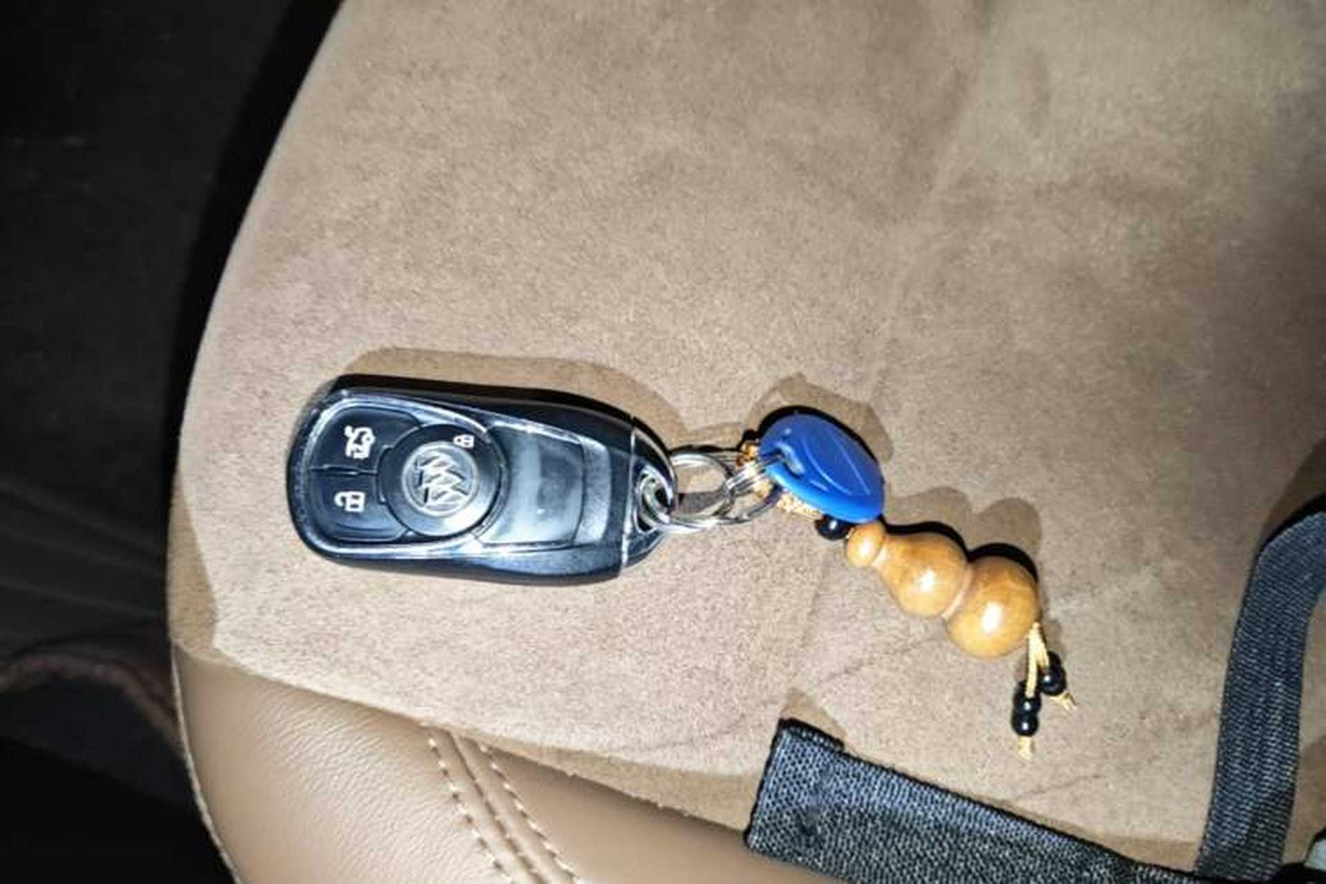 Used Buick Regal 2017 20T Elite Edition Vehicle Key