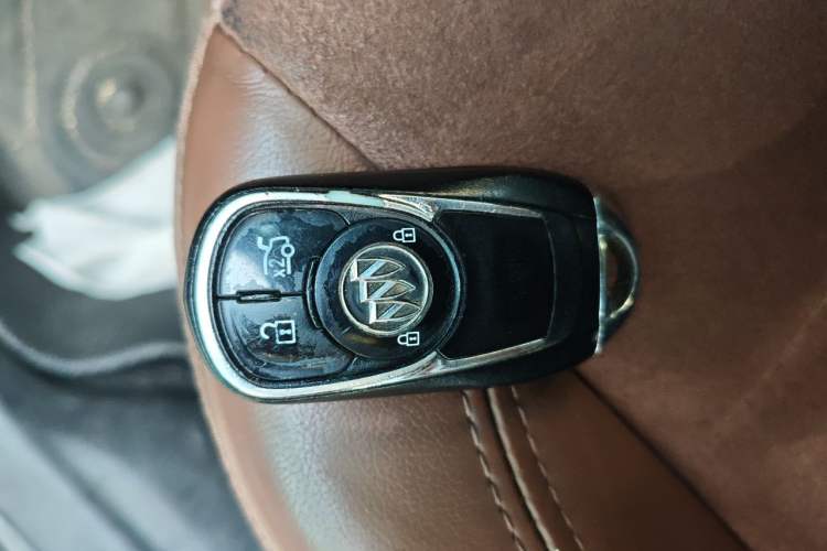Used Buick Regal 2017 20T Luxury Model Vehicle Key