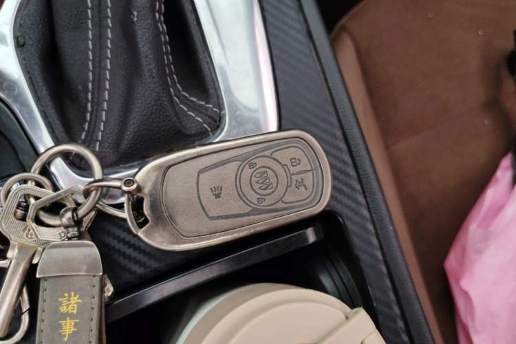 Used Buick Regal 2017 28T Prestige Model Vehicle Key