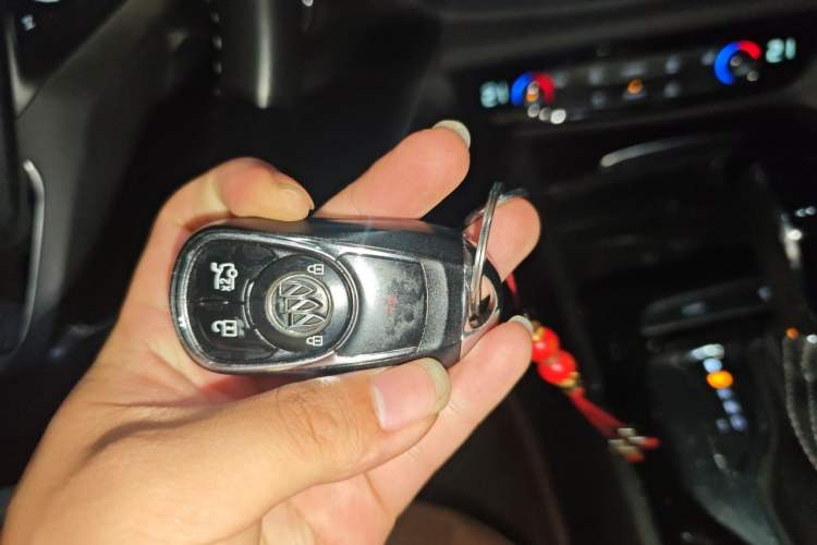 Used Buick Regal 2017 20T Luxury Model Vehicle Key