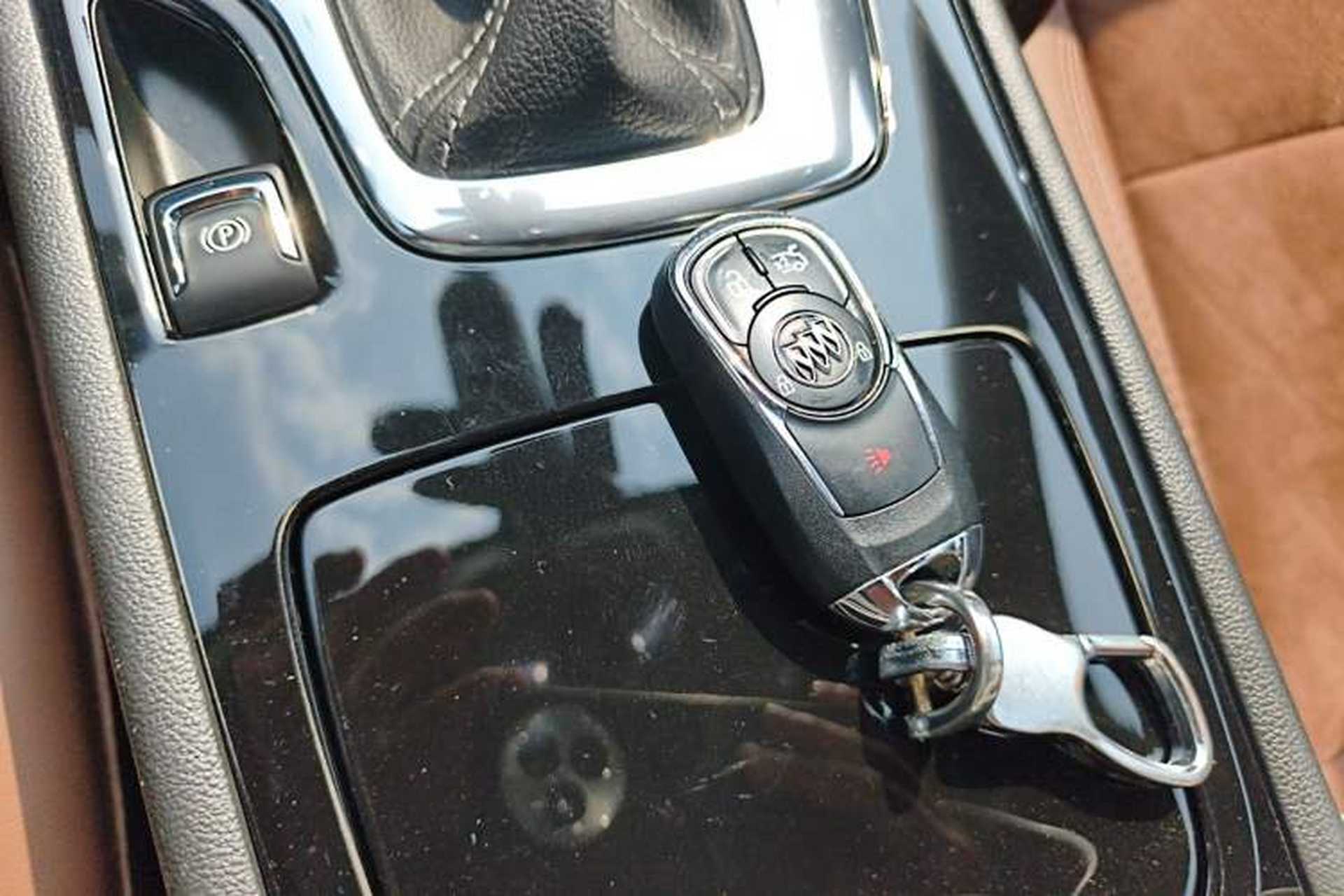 Used Buick Regal 2017 20T Elite Edition Vehicle Key