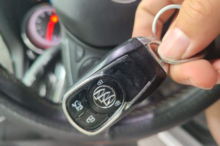 Used Buick Regal 2017 20T Elite Edition Vehicle Key