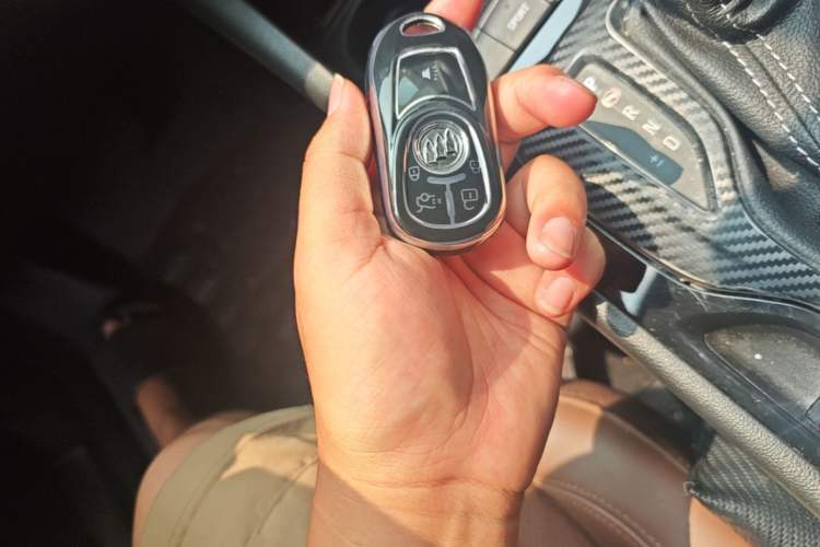 Used Buick Regal 2017 20T Prestige Model Vehicle Key
