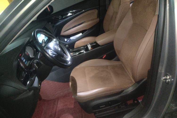 Used Buick Regal 2017 20T Elite Edition Left Front Seat