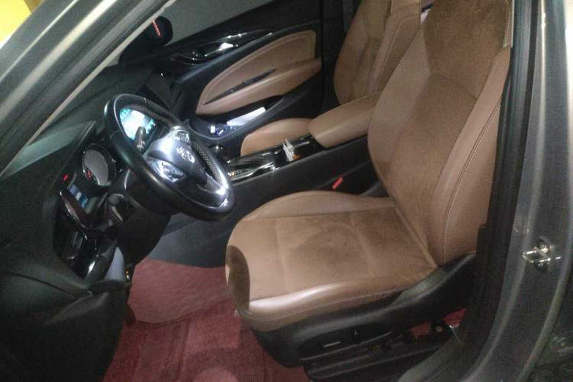 Used Buick Regal 2017 20T Elite Edition Left Front Seat