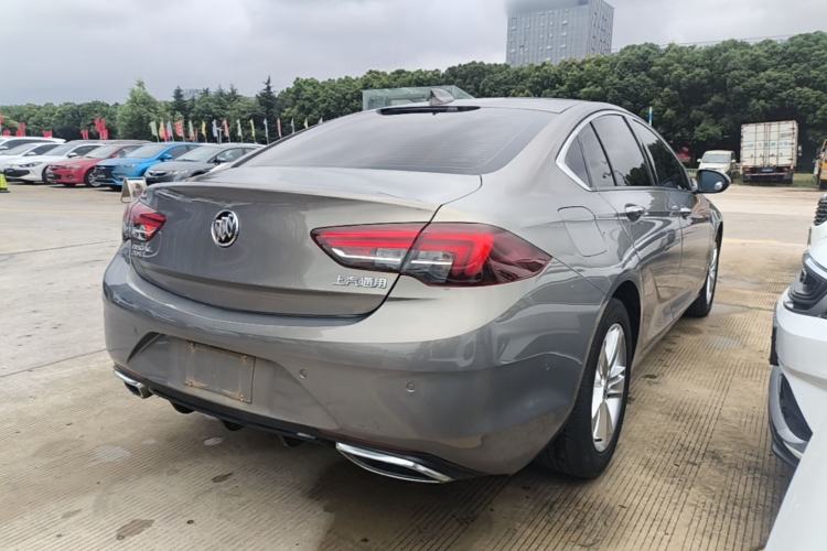 Used Buick Regal 2017 20T Luxury Model Rear Right 45 Deg