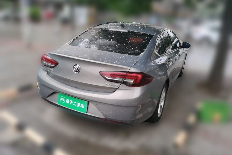 Used Buick Regal 2017 20T Luxury Model Rear Right 45 Deg