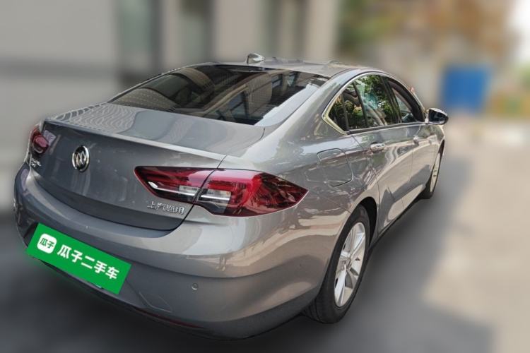 Used Buick Regal 2017 20T Luxury Model Rear Right 45 Deg