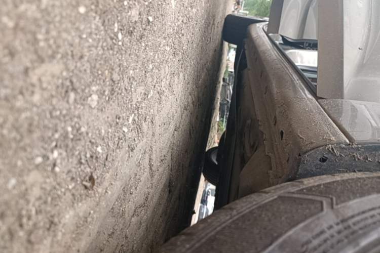 Used Buick Regal 2017 28T Luxury Edition Right Side Sill